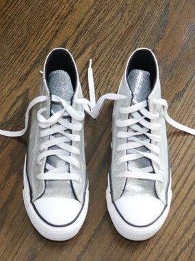 Converse Chuck Taylor All Star Glitter High Top Sneaker Shoes Size 3.5 Silver